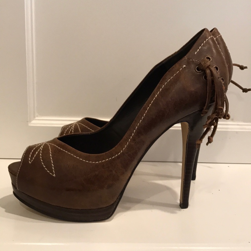 Guess Platforms, Size 7 - image 5